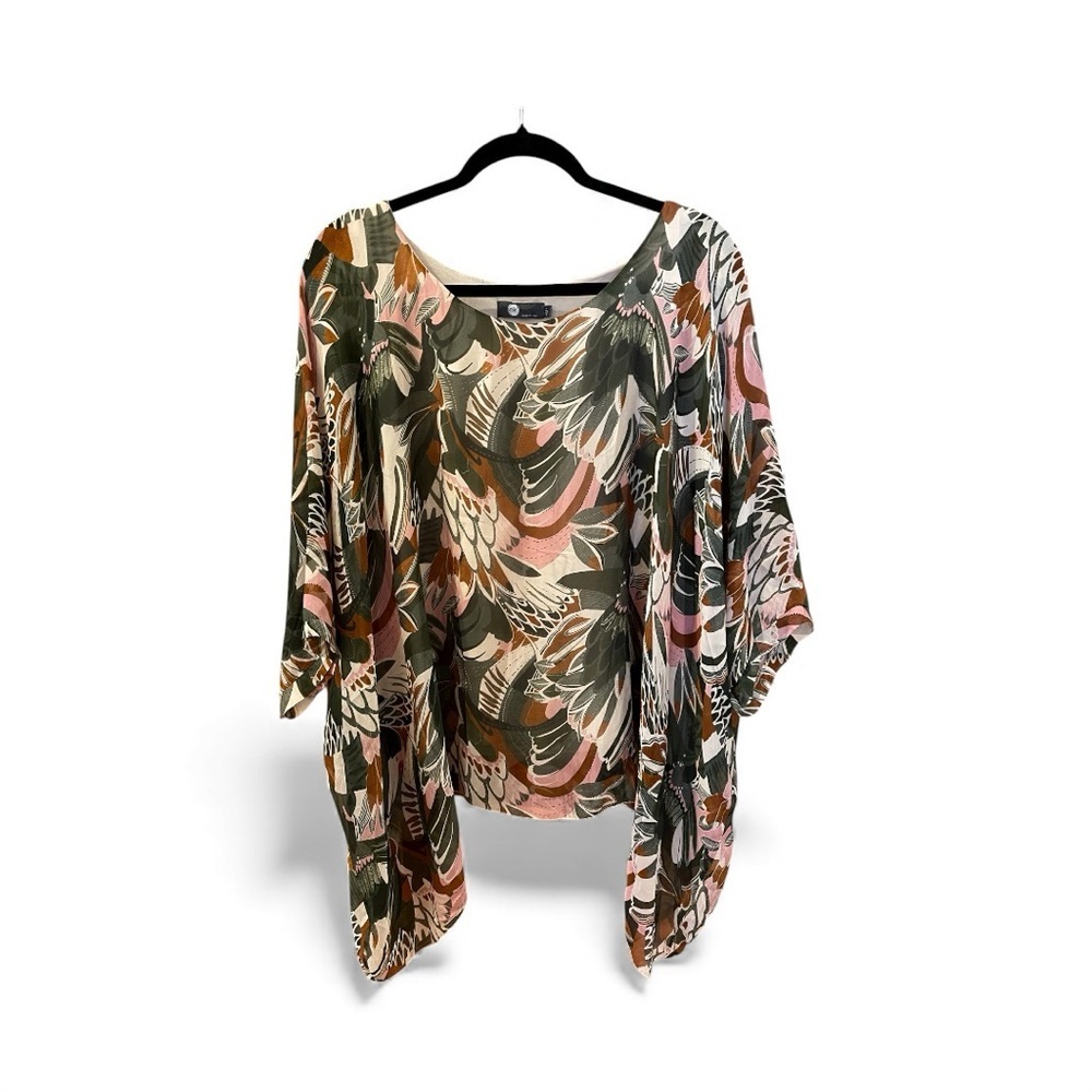Martha Italy Leaf Patterned Kimono Top, Size M, Olive & Cream Asymmetrical.